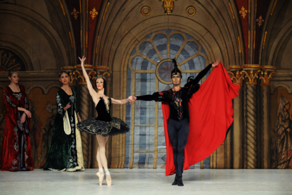 9 gennaioIl Lago dei CigniThe Royal Ballet of Moscow